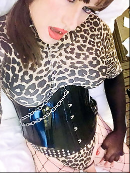 Cherry Leopard print