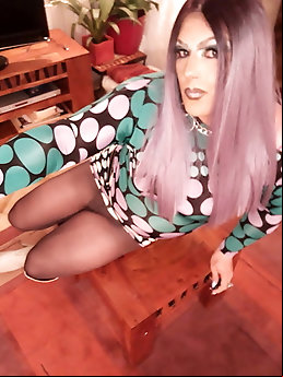 Shemale babe likes to take part in porn so much